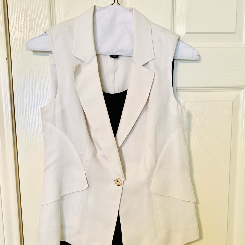 Ann Taylor fitted vest for the work place or evening out! Very flattering!